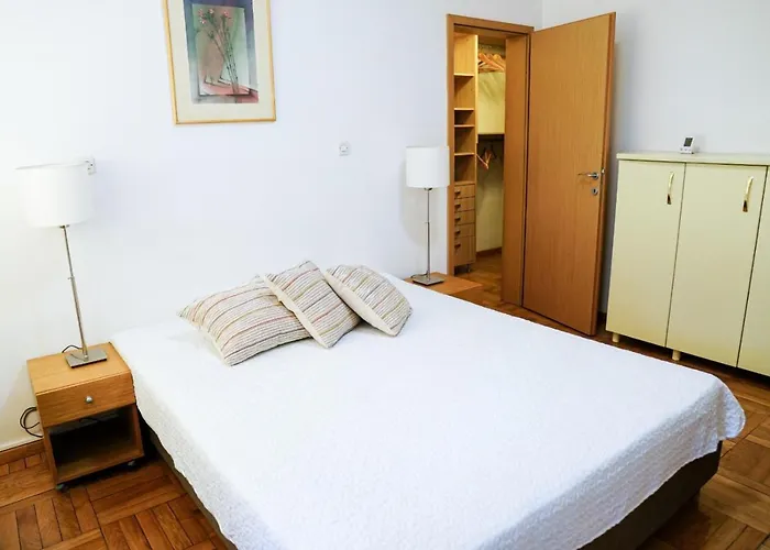 Skopjepad - Centrally Located, Stylish Pad * Skopje