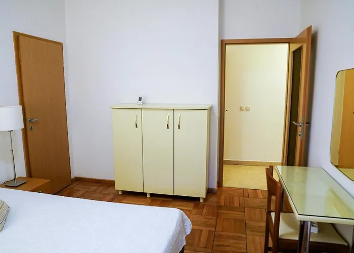 Appartement Skopjepad - Centrally Located, Stylish Pad Skopje