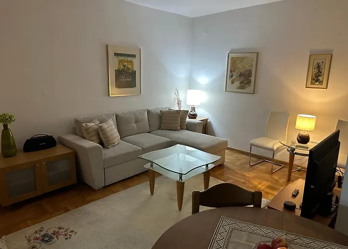 Skopjepad - Centrally Located, Stylish Pad