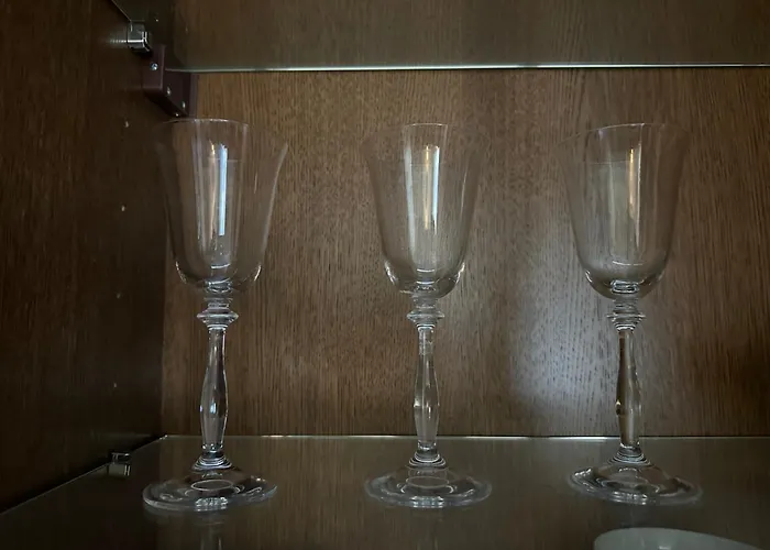 Skopjepad - Centrally Located, Stylish Pad Appartement Skopje